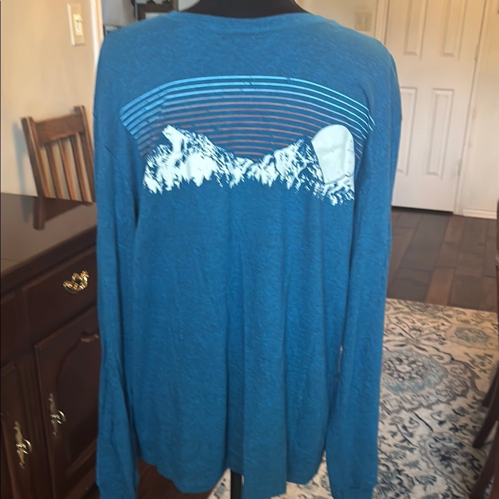 Sonoma Blue Mountain Graphic Long Sleeve Tee